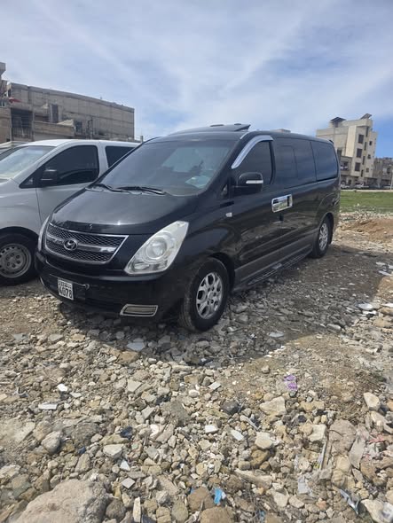 هيونداي اتش 1 2011 - صورة 1