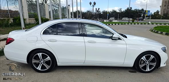 مرسيدس E300 2017 - صورة 4