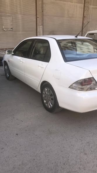 ميتسوبيشي لانسر 2014 - صورة 4