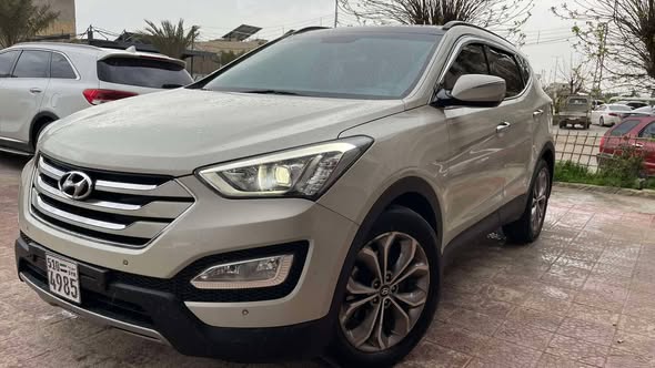 هيونداي سنتافية 2013 - صورة 4