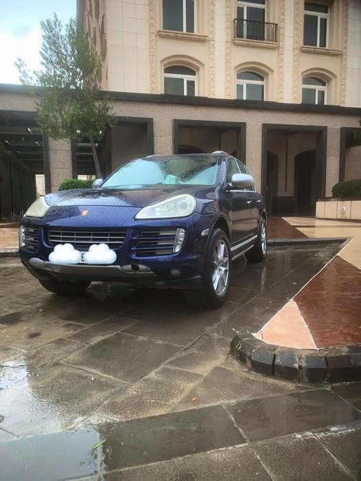 بورش كايين 2006