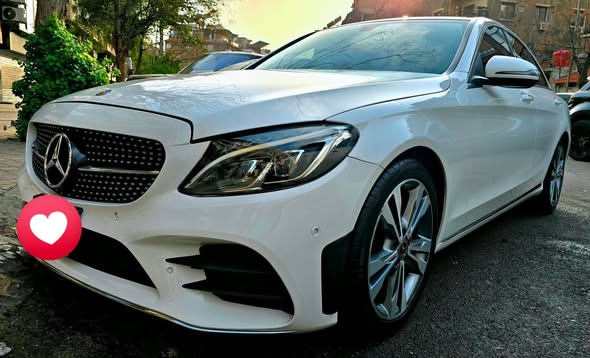 مرسيدس C 300 2018 - صورة 1