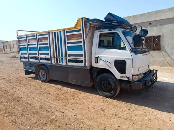 كيا 3600 1994 - صورة 1