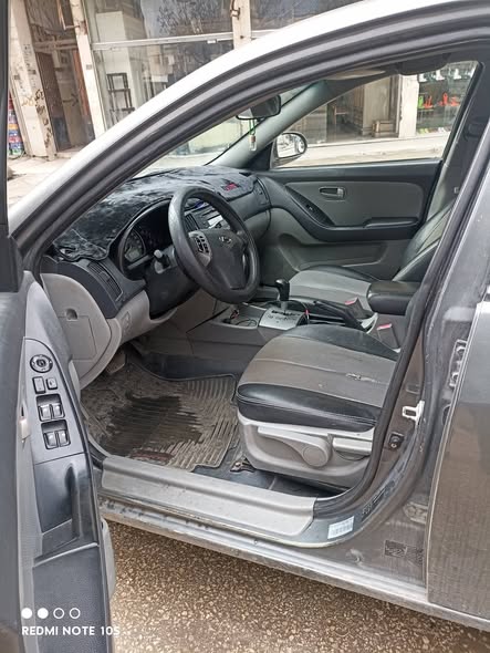 هيونداي أفانتي 2008 - صورة 5