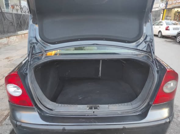 فورد فوكس 2007 - صورة 5