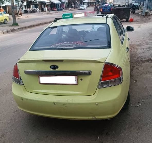 كيا سيراتو 2009 - صورة 4