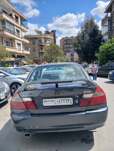 ميتسوبيشي لانسر 2000 - صورة 2