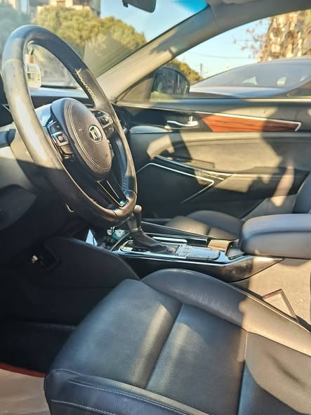 كيا كادينزا 2016 - صورة 3