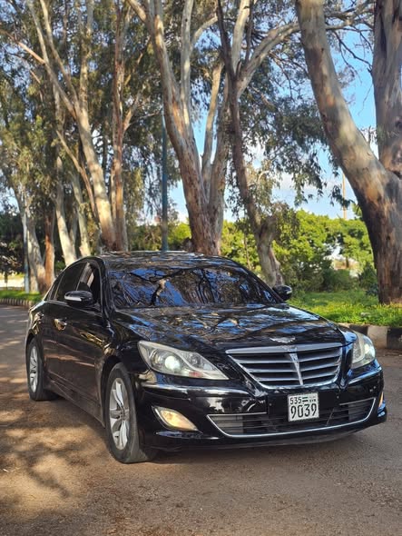 هونداي جنسيس 2012 - صورة 1