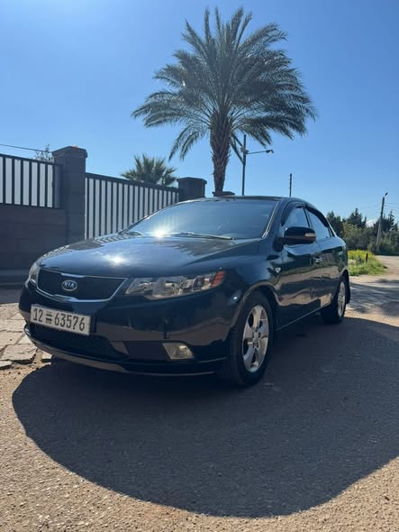 كيا سيراتو 2010 - صورة 1