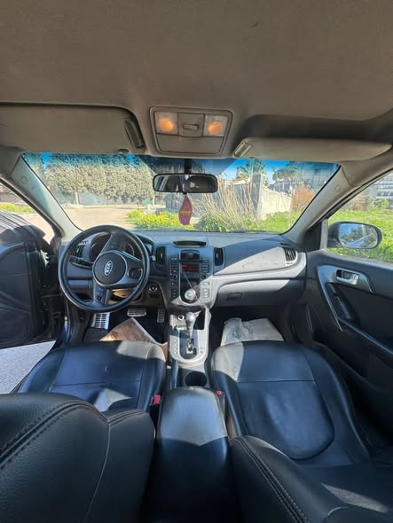 كيا سيراتو 2010 - صورة 3