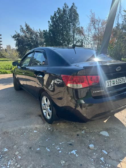 كيا سيراتو 2010 - صورة 5