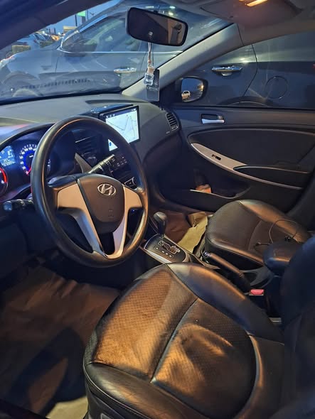 هيونداي اكسنت 2012 - صورة 4