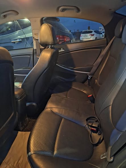 هيونداي اكسنت 2012 - صورة 5