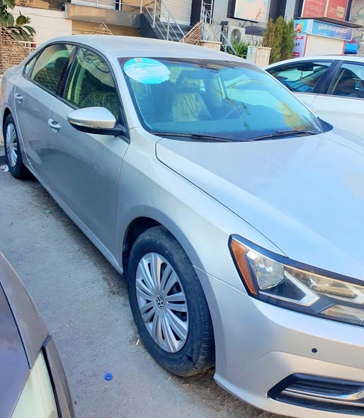 فولكس فاجن باسات 2018 - صورة 2