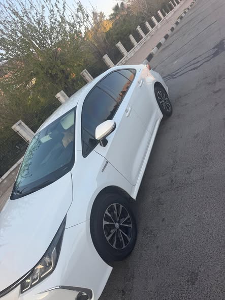 تويوتا كورولا 2020 - صورة 4