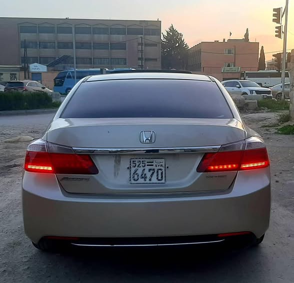 هوندا أكورد 2013 - صورة 5