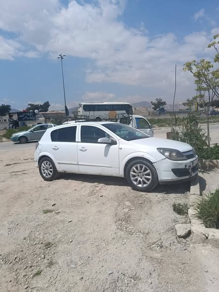 اوبل استرا 2006 - صورة 2