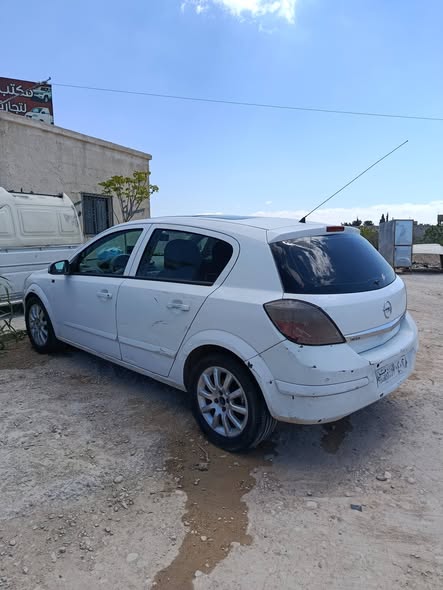 اوبل استرا 2006 - صورة 4