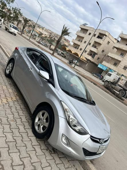 هيونداي النترا 2012 - صورة 1