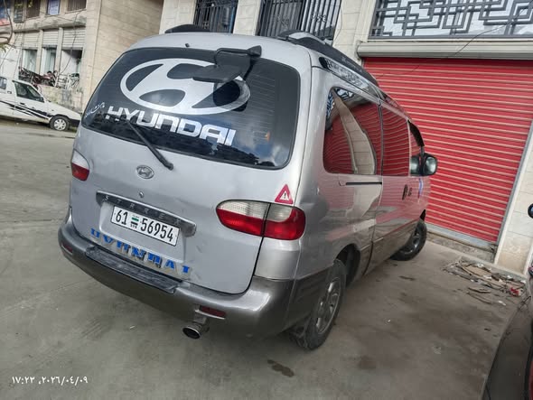 هيونداي ستاريكس 1999 - صورة 2