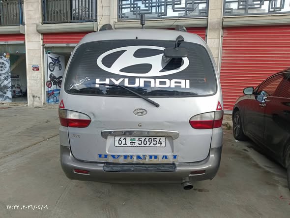 هيونداي ستاريكس 1999 - صورة 3