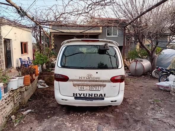 هيونداي ستاريكس 2000 - صورة 1