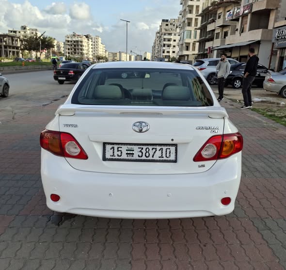 تويوتا كورولا 2010 - صورة 4