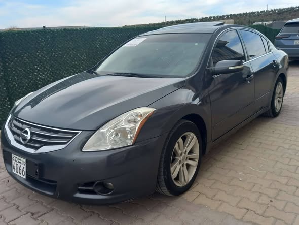 نيسان ألتيما 2011 - صورة 5
