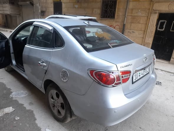 هيونداي النترا 2010 - صورة 4