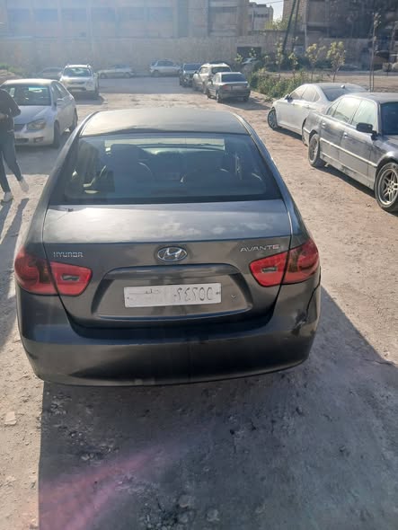 هيونداي افانتي 2009 - صورة 3