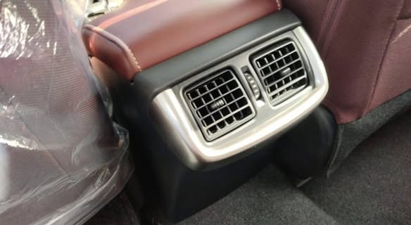 تيوتا هايلكس 2025 - صورة 3