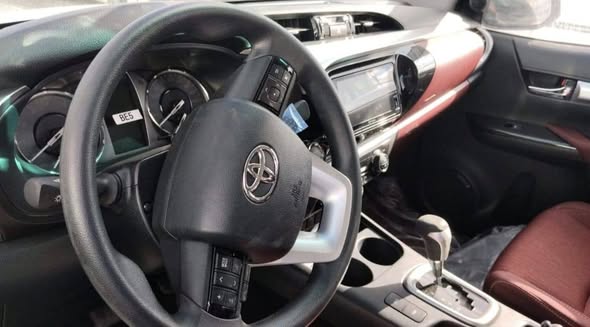 تيوتا هايلكس 2025 - صورة 5