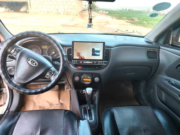 كيا ريو 2007 - صورة 5