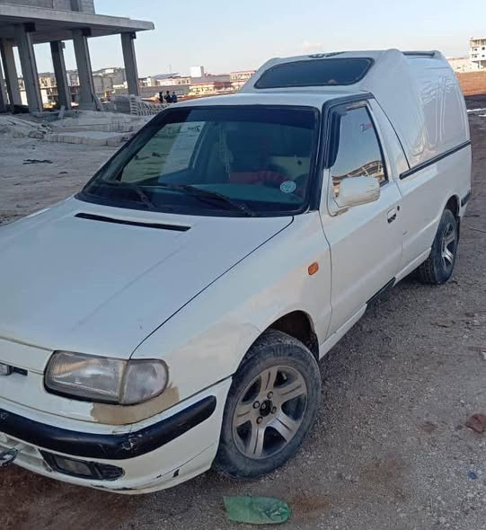 سكودا بيكاب 1998 - صورة 2