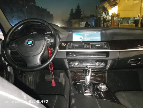 بي ام دبليو 520 2011 - صورة 4