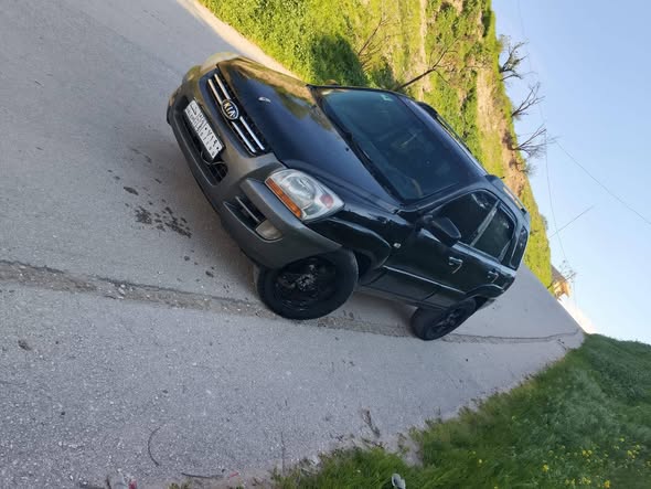 كيا سبورتاج 2005 - صورة 5