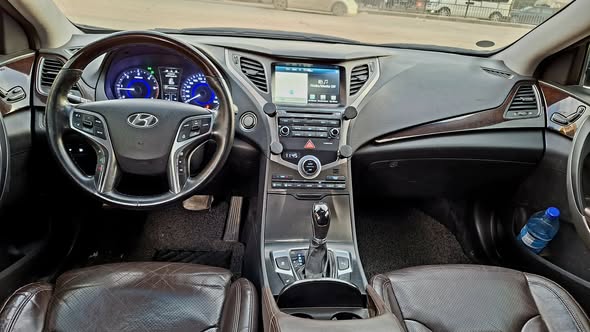 هونداي ازيرا 2015 - صورة 4