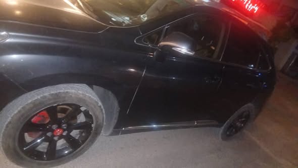 لكزس ار إكس ٣٥٠ 2010 - صورة 3