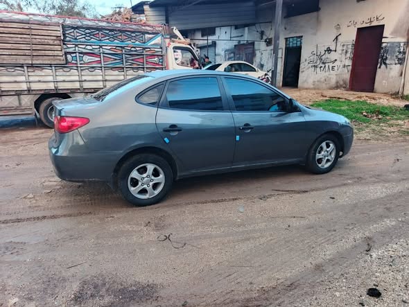 هيونداي افانتي 2008 - صورة 4