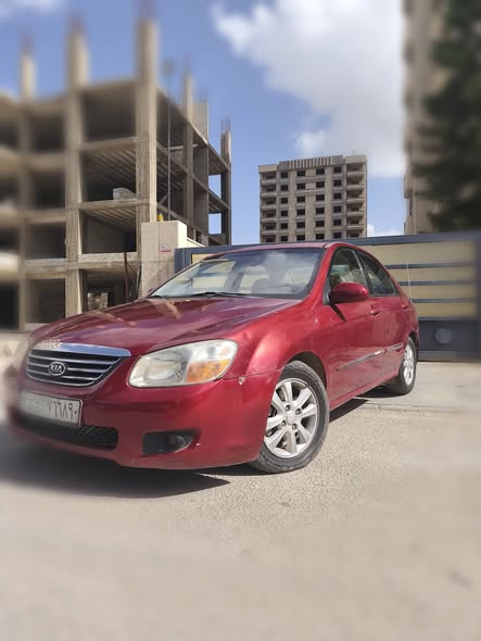 كيا سيراتو 2008 - صورة 3