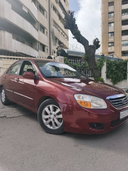 كيا سيراتو 2008 - صورة 4