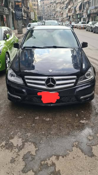 مرسيدس C300 2014 - صورة 1