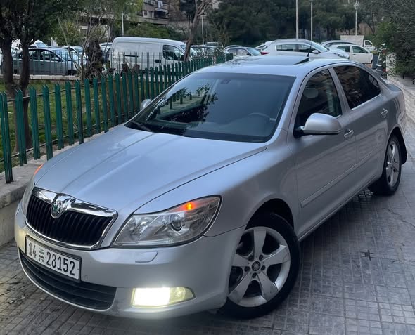 سكودا أوكتافيا 2009 - صورة 2