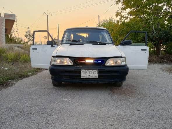 تويوتا كورولا 1974 - صورة 3