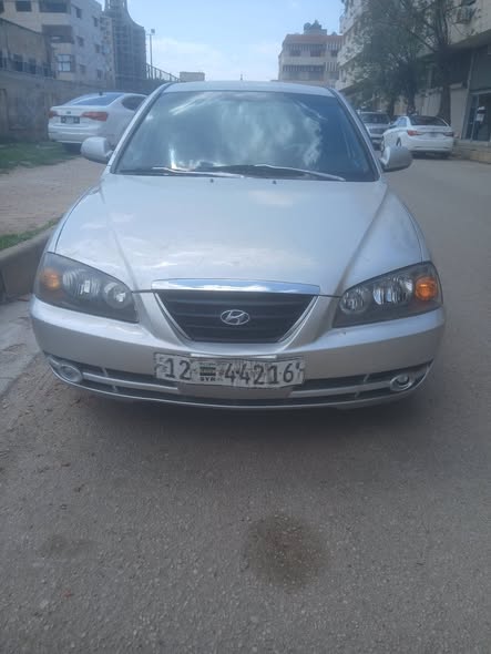 هيونداي افانتي 2006 - صورة 3