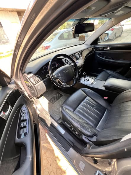 جنسيس جينيسيس 2013 - صورة 4