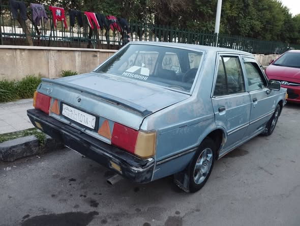 ميتسوبيشي لانسر 1983 - صورة 3