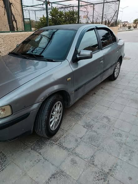 إيران خودرو سامند 2008 - صورة 1