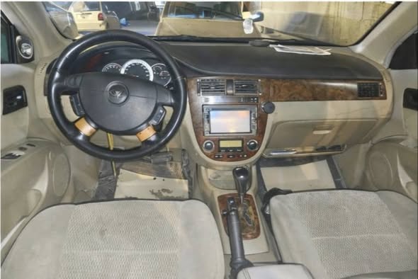 دايو لاسيتي 2004 - صورة 5